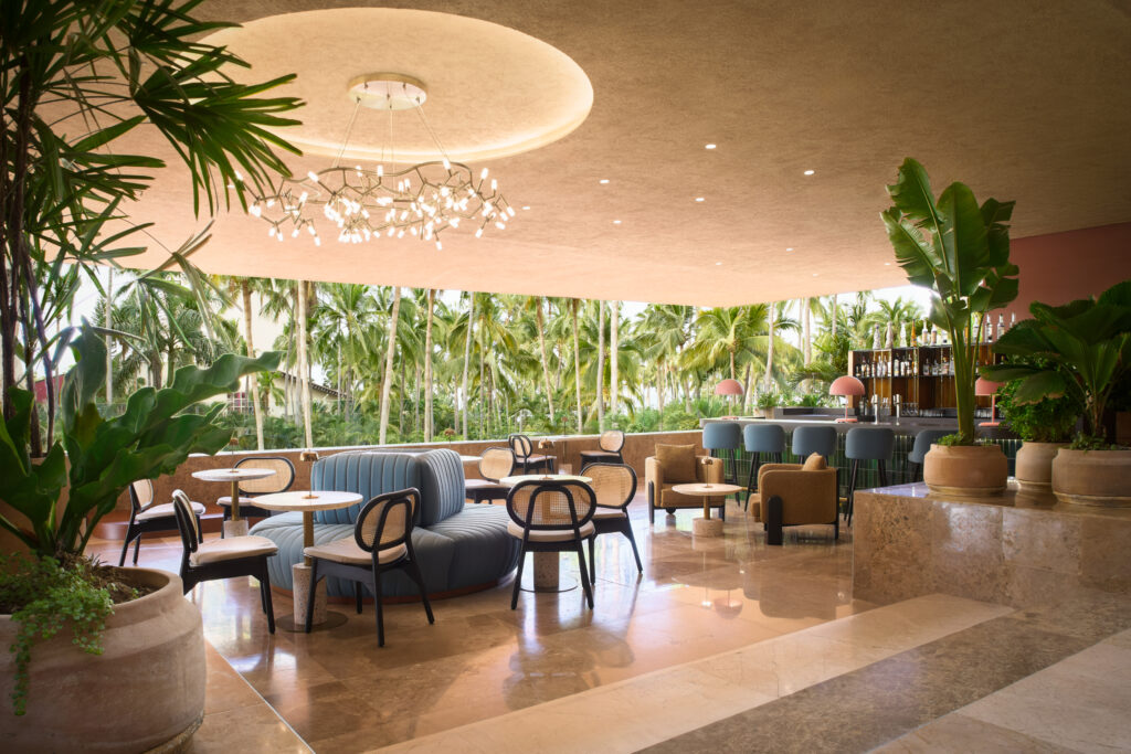 Flora Bar at The Westin Puerto Vallarta (Credit: The Westin PV)